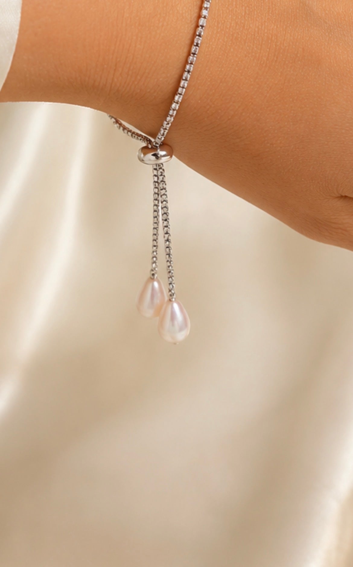 Deep Pink AD Stone Jewellery Gift Set