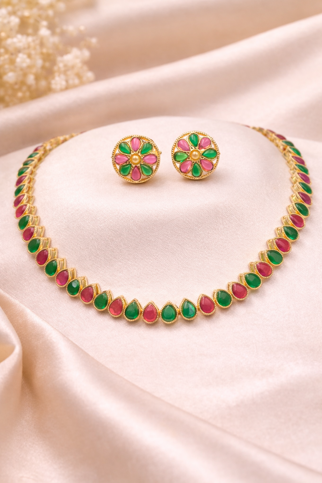 Elegant Kundan Necklace Set with Matching Earrings – Green / Green & Pink